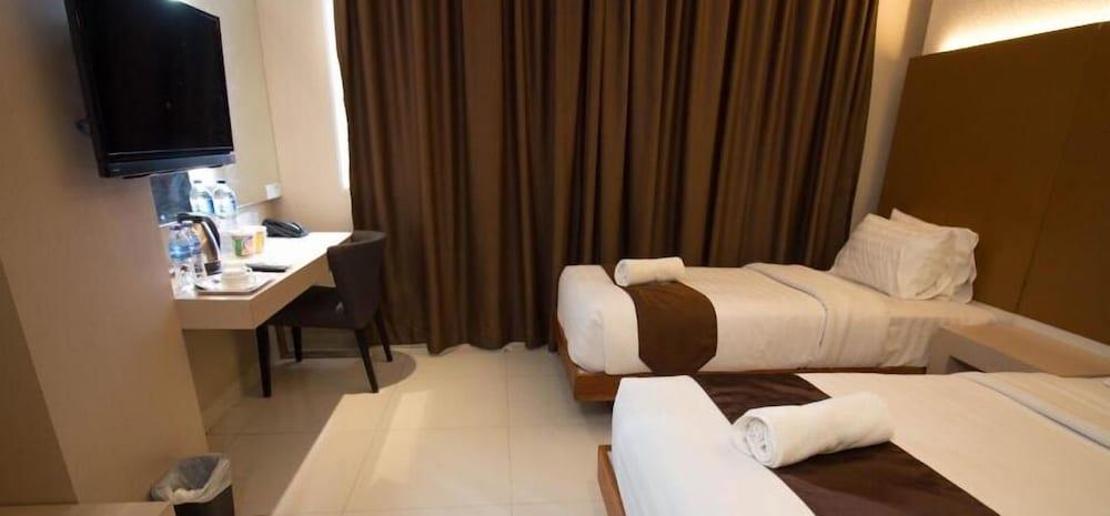 Os Hotel Airport Batam Dış mekan fotoğraf