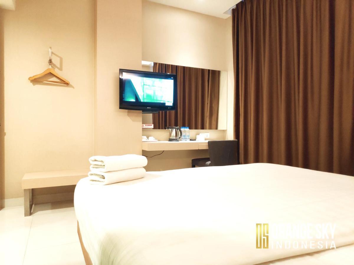 Os Hotel Airport Batam Dış mekan fotoğraf