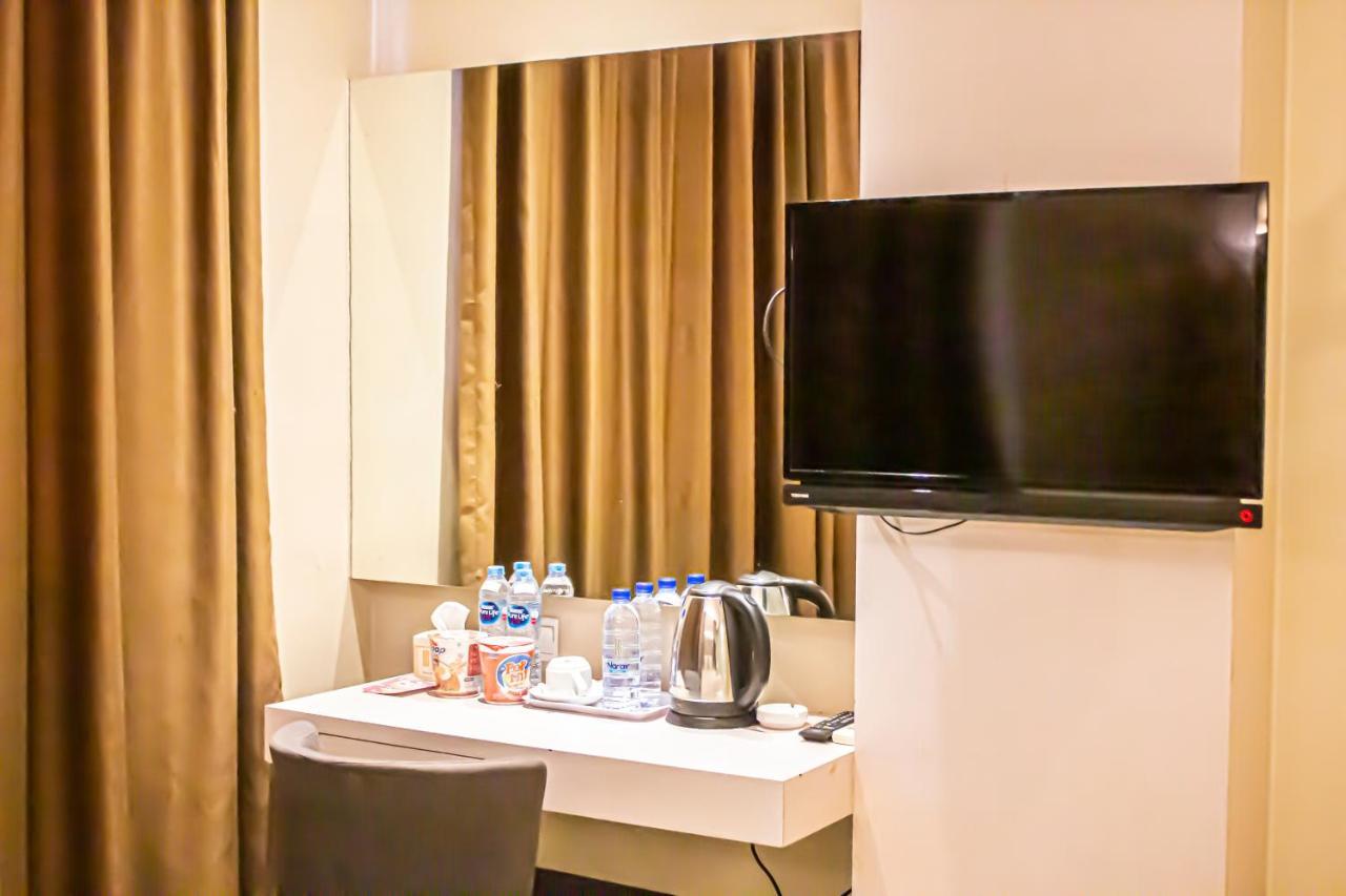 Os Hotel Airport Batam Dış mekan fotoğraf