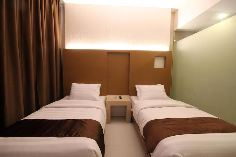 Os Hotel Airport Batam Dış mekan fotoğraf